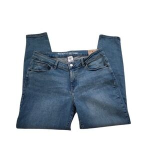 NWT Women's Skinny Jeans Blue Light Wash Mid Rise Size 16 Short